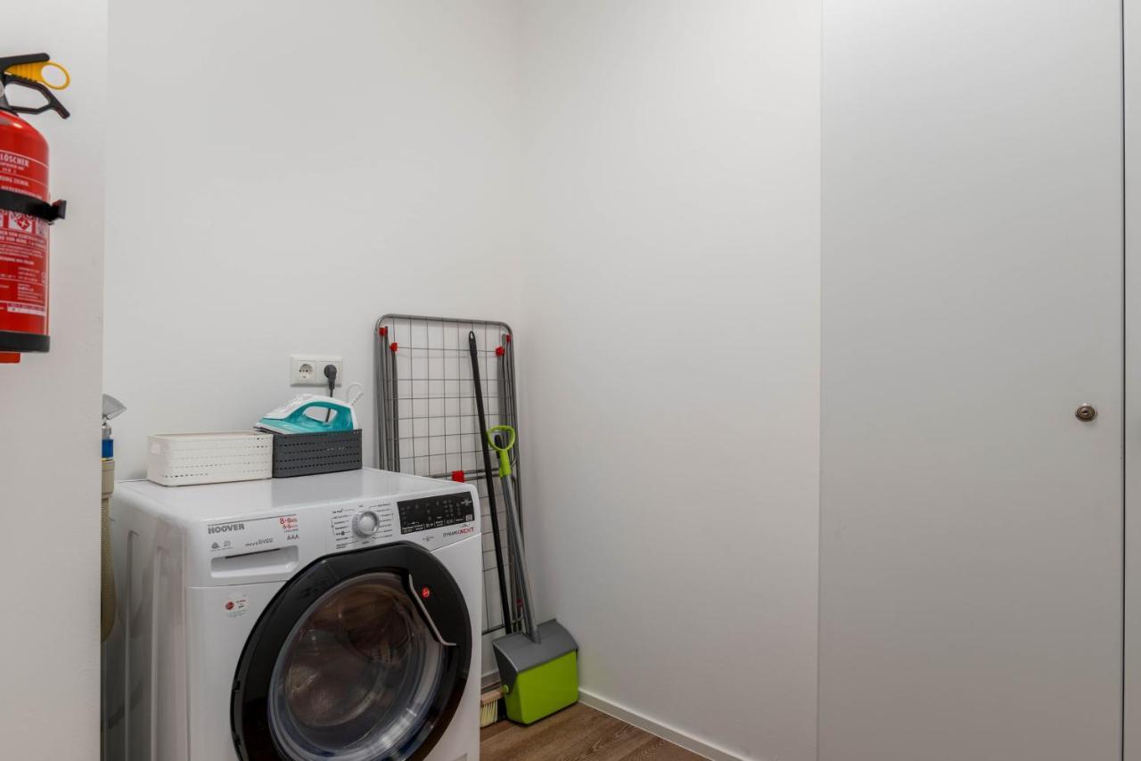 Vivamosel: Appartement Mit Mosel & Burgblick - Balkon - Parken - Aufzug - Fahrradraum Cochem Bagian luar foto