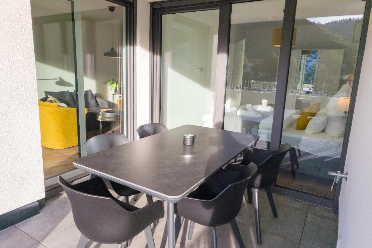 Vivamosel: Appartement Mit Mosel & Burgblick - Balkon - Parken - Aufzug - Fahrradraum Cochem Bagian luar foto